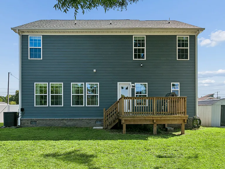 367 Poplar Ave — Photo 49