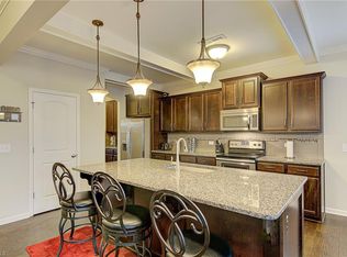 5102 Red Poll Dr, Greensboro, NC 27405