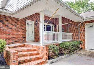 517 Delanco Rd, Beverly, NJ 08010