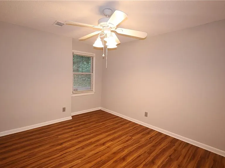 19 Brittany Way NE — Photo 17