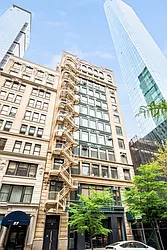 29 East 22nd Street in Flatiron