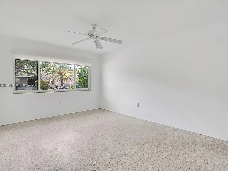 9372 Abbott Ave — Photo 10