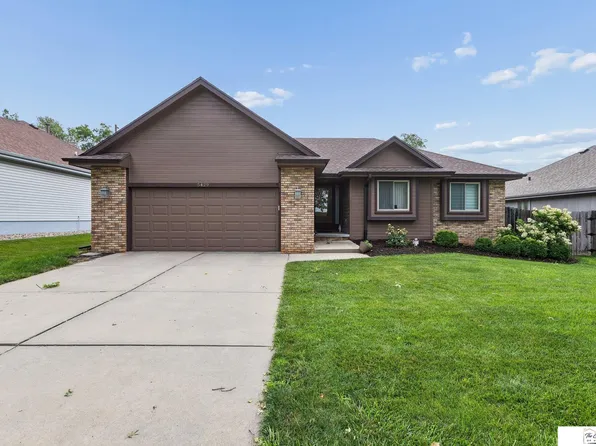 5429 S 56th St, Omaha, NE 68117