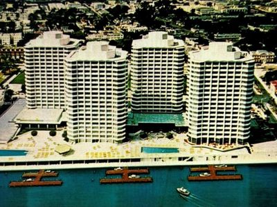 801 Brickell Bay Dr APT 862, Miami, FL, 33131