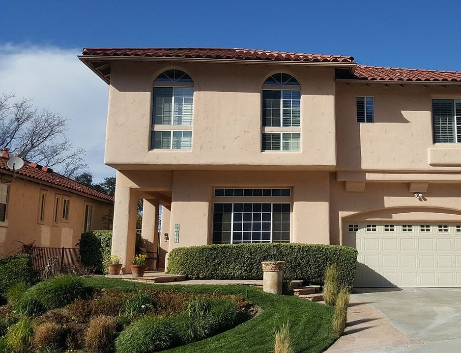 1st image of 23835 Valley Oak Ct