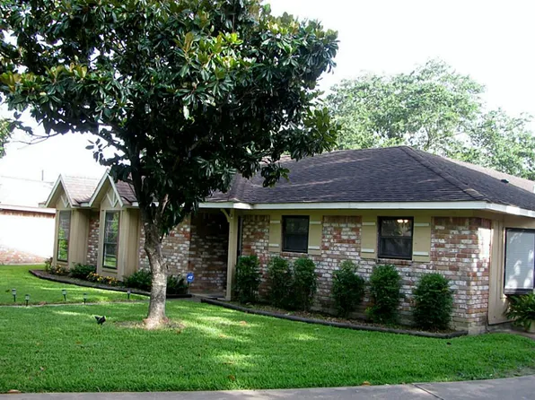 6243 Brown Bark Dr, Houston, TX 77092