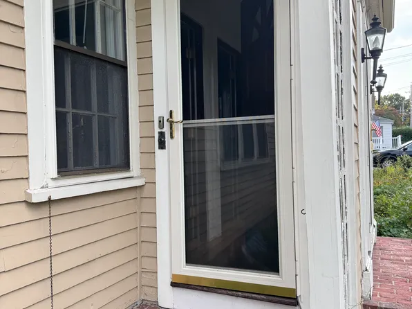 38 Cottage St #1, Norwood, MA 02062