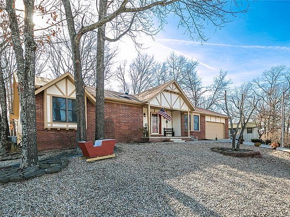 2nd image of 86 Churchill Dr