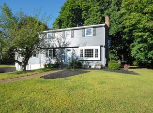 8 Winslow St, Concord, MA 01742