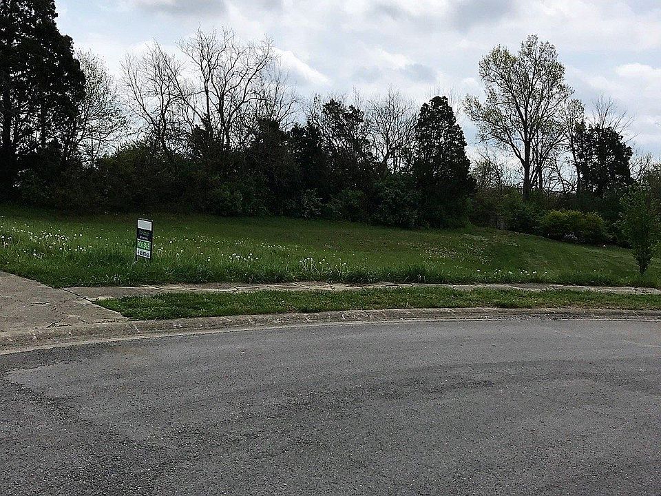 1st image of 212 Wheeler Dr