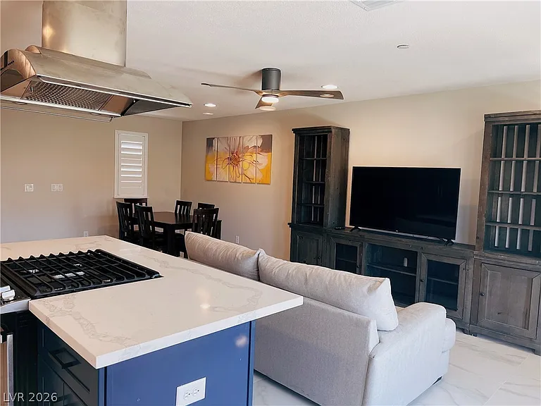 4631 Amazing View St — Photo 30