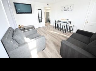 950 Mount Olivet Rd NE #1, Washington, DC 20002