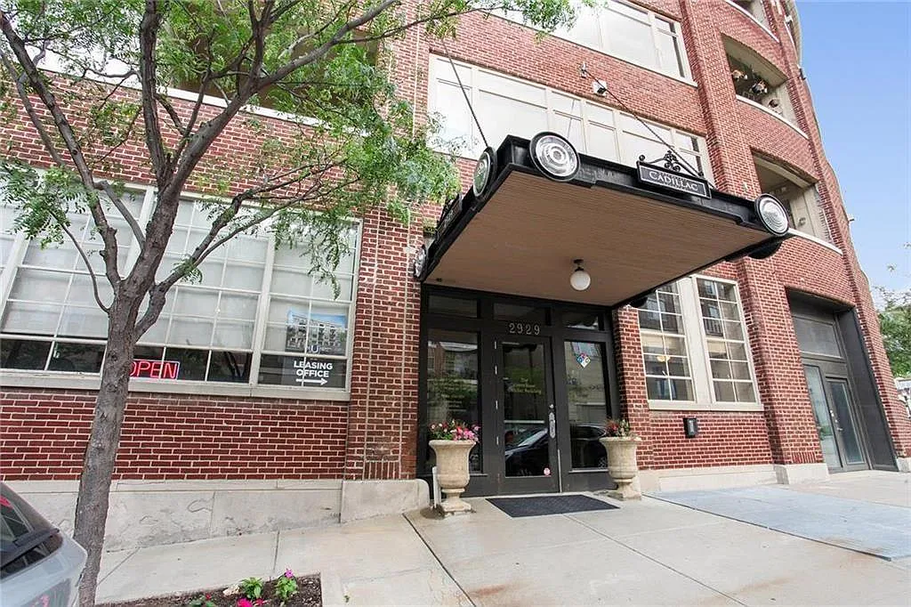 2 bed, 1578 sqft, $3,195 — Photo 1