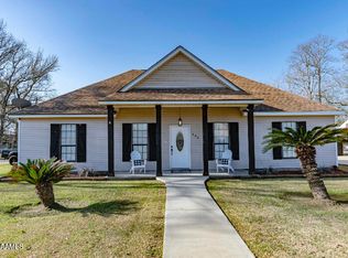 404 Texaco St, New Iberia, LA 70563