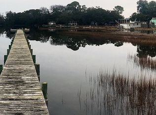 175 Cedar Point Blvd, Cedar Pt, NC 28584