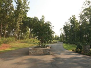 5226 Osprey Dr, Mebane, NC 27302
