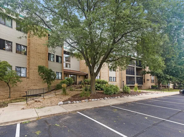 1855 Silver Bell Rd APT 219, Eagan, MN 55122