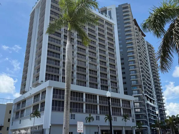 1720 Harrison St #10A, Hollywood, FL 33019