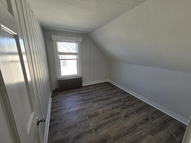 362 East St #3 — Photo 4