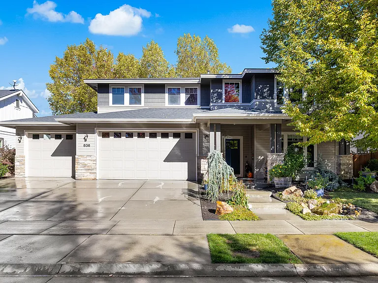 836 W Colbert St — Photo 1