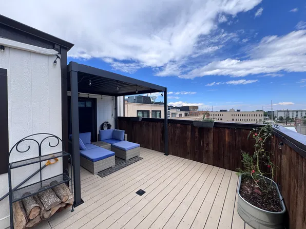 3566 S Poplar St APT 205, Denver, CO 80237