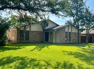 6116 Yellowstone Dr, Mesquite, TX 75150