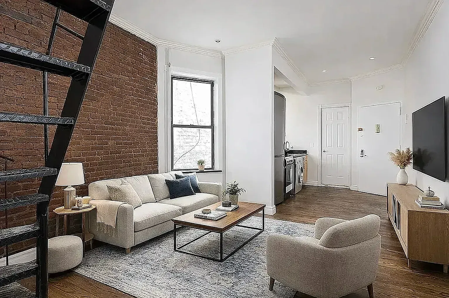 145 East 26th Street — Photo 2
