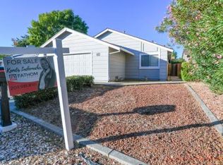 2251 Green Blossom Ct, Rancho Cordova, CA 95670