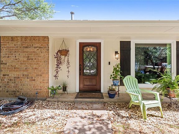 2nd image of 7620 Hidden Hollow Dr