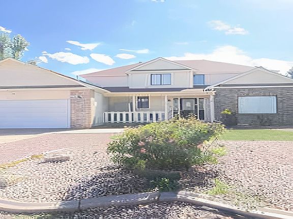 4th image of 10 Chaparral Cir