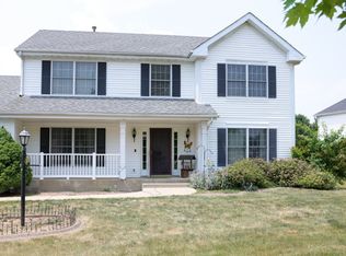 1689 Brookhaven Dr, Rockford, IL