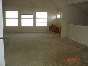 2nd image of 2938 Sutton Dr