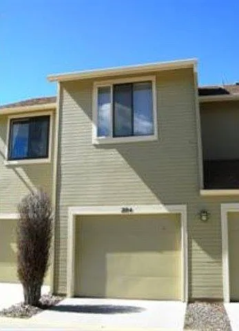 Building Photo - 294 S Taft Ct #17