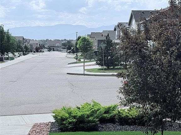 5th image of 9761 Terrain Rd