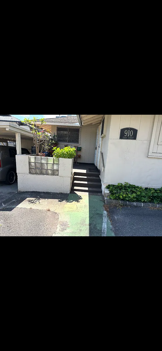 Building Photo - 910 Piikoi St #8