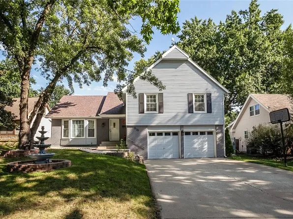 9130 W 92nd Ter, Overland Park, KS 66212