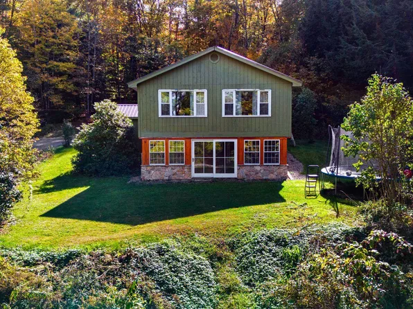 918 US Route 5 N, Windsor, VT 05089