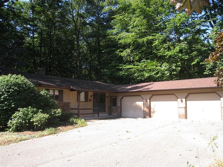 1st image of 3925 Vermae Dr