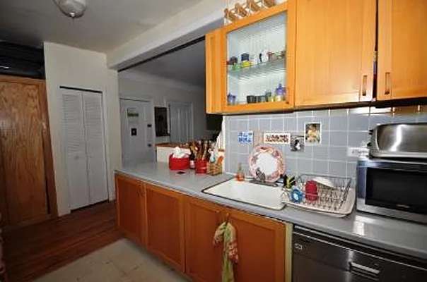 Rented by Corcoran | media 22