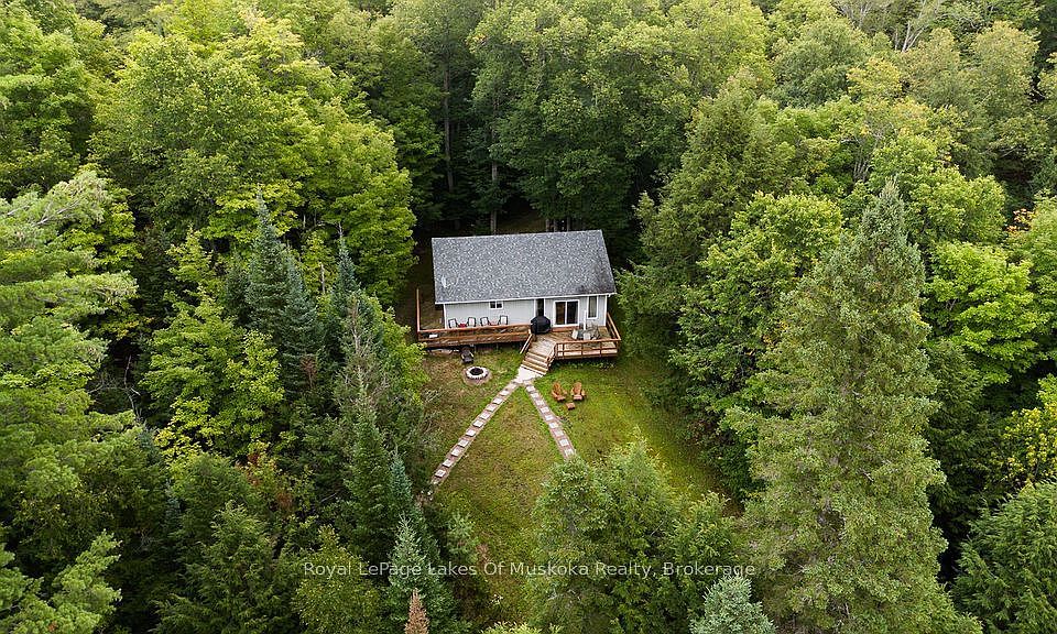 1st image of 215 Sandwood Dr