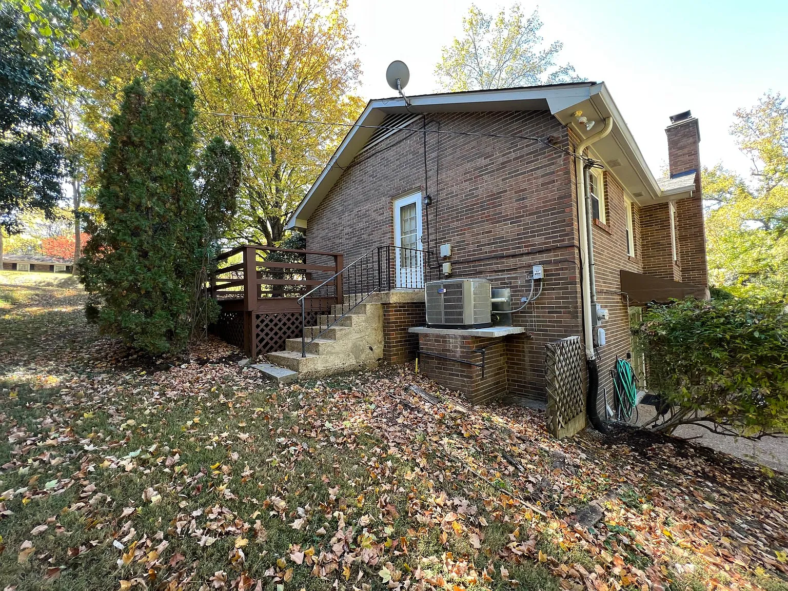 3 bed, 2806 sqft, $2,900 — Photo 4