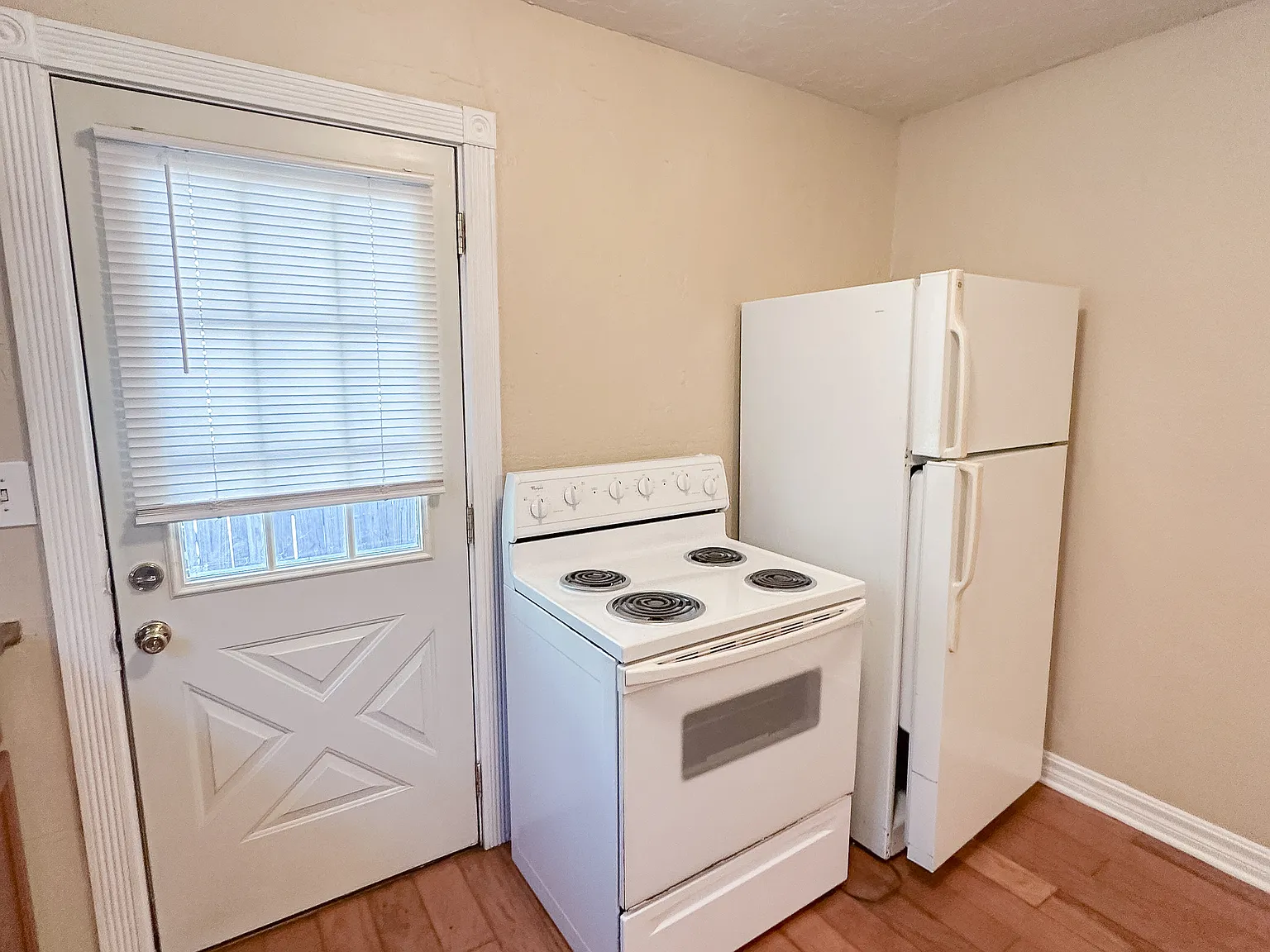 2 bed, 1176 sqft, $850 — Photo 4
