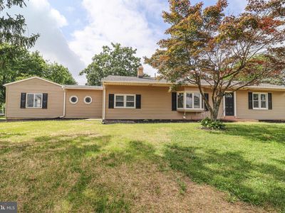 7821 Skyline Dr, Harrisburg, PA, 17112