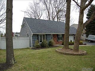 1st image of 39 Sycamore Ave