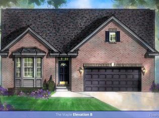 33524 Baldwin St, Farmington, MI 48336