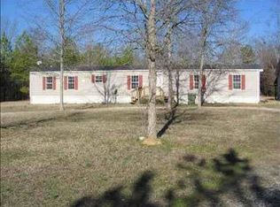 211 Kneece Rd, Bradley, SC 29819