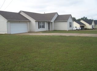 9 Crooked Creek Dr, Oakfield, TN 38362