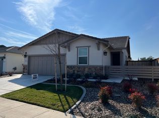 943 Carson River Dr, Lincoln, CA 95648