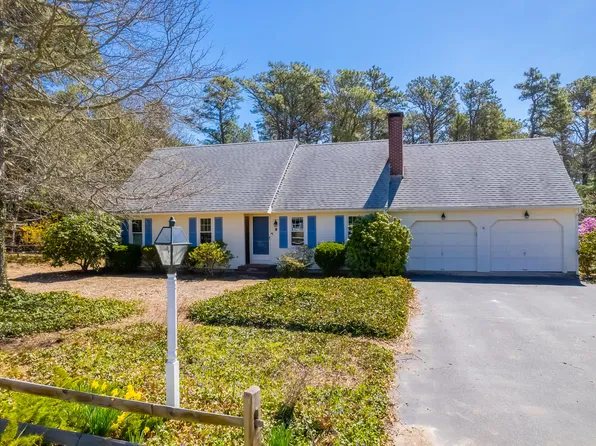 9 Winterberry Lane, Eastham, MA 02642
