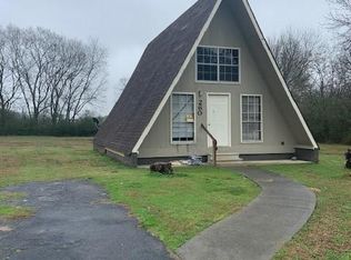 260 Valley View Cir SE, Calhoun, GA 30701